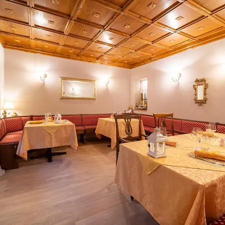 Borgo Dei Poeti Romantik Manerba del Garda