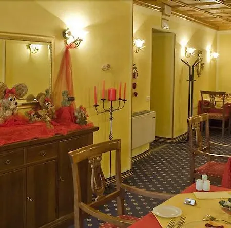 Borgo Dei Poeti Romantik Hotel 4*