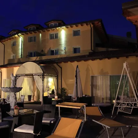 Hotel Borgo Dei Poeti Romantik 4*