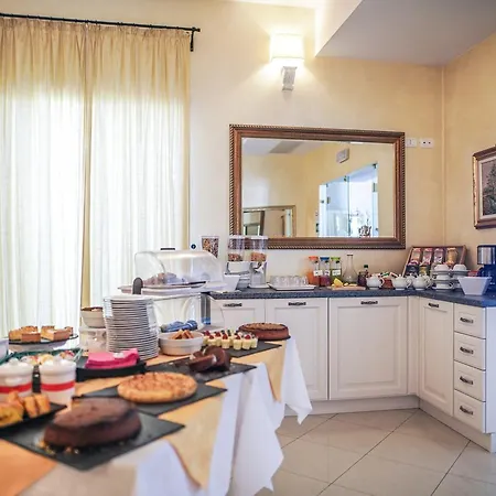 Borgo Dei Poeti Romantik Hotel Manerba del Garda