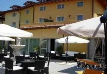 Borgo Dei Poeti Romantik 4*