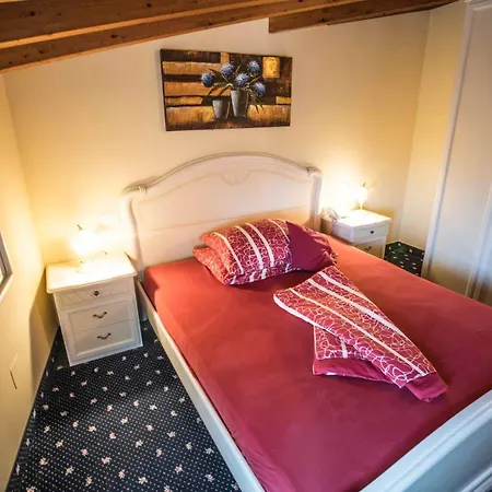 Borgo Dei Poeti Romantik Hotel 4*